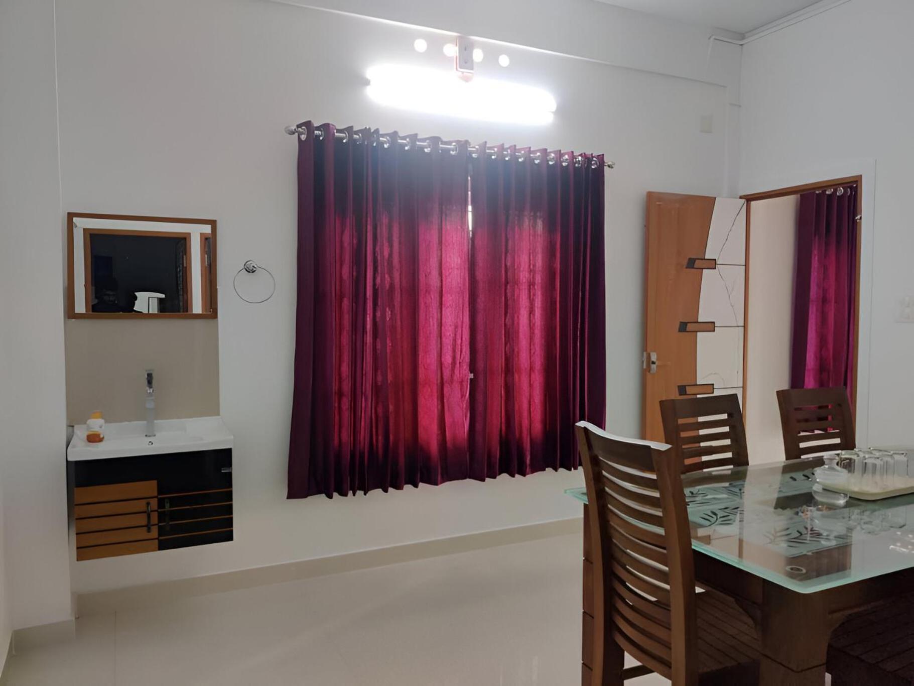 Spacious 2Bhk Near Airport Kochi Exterior photo